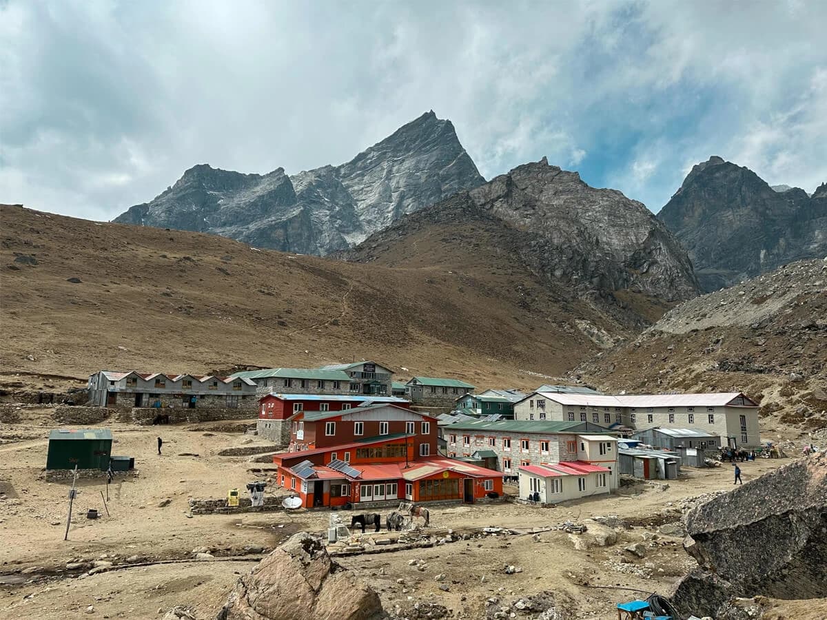 Lobuche