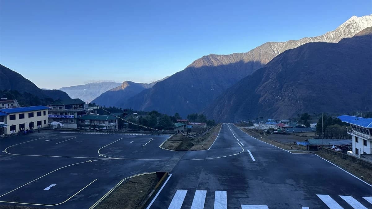 Tenzing-Hillary Airport runway, Lukla, Nepal