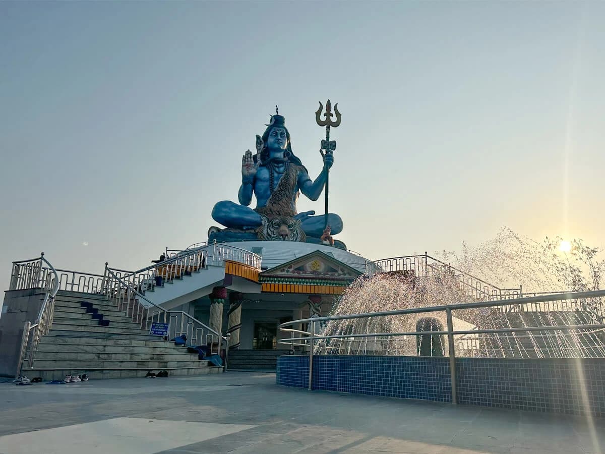 Pumdikot Shiva Statue