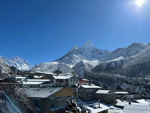 Dingboche Chola Pass Trekking